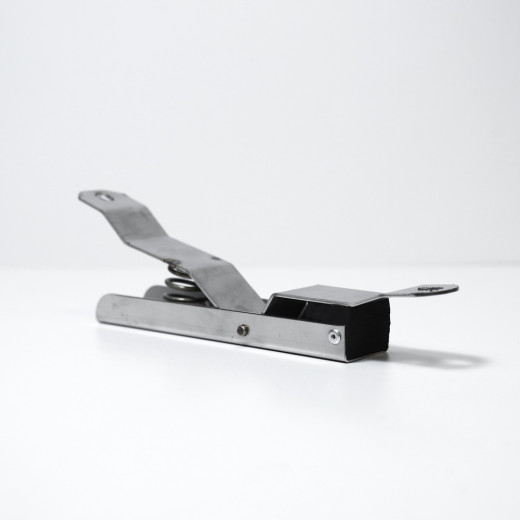 Тримач/Прищіпка для автомобільних килимків нержавійка 1шт