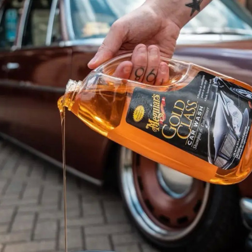 Автошампунь Meguiar's з кондиціонером Gold Class Car Wash Shampoo & Conditioner 1,89 л (G7164)