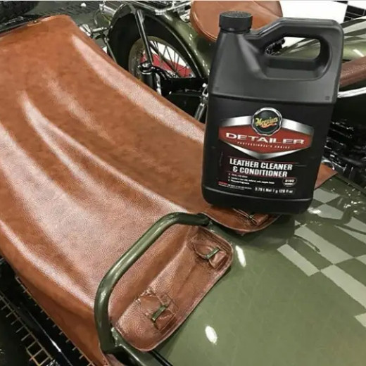 Очисник-кондиціонер Meguiar's для шкіри Detailer Leather Cleaner and Conditioner 3,78 л